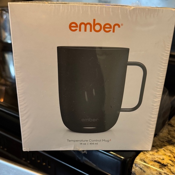 Ember NEW IN BOX 14 OZ Charcoal Temperature Control Mug 2 - Picture 5 of 7